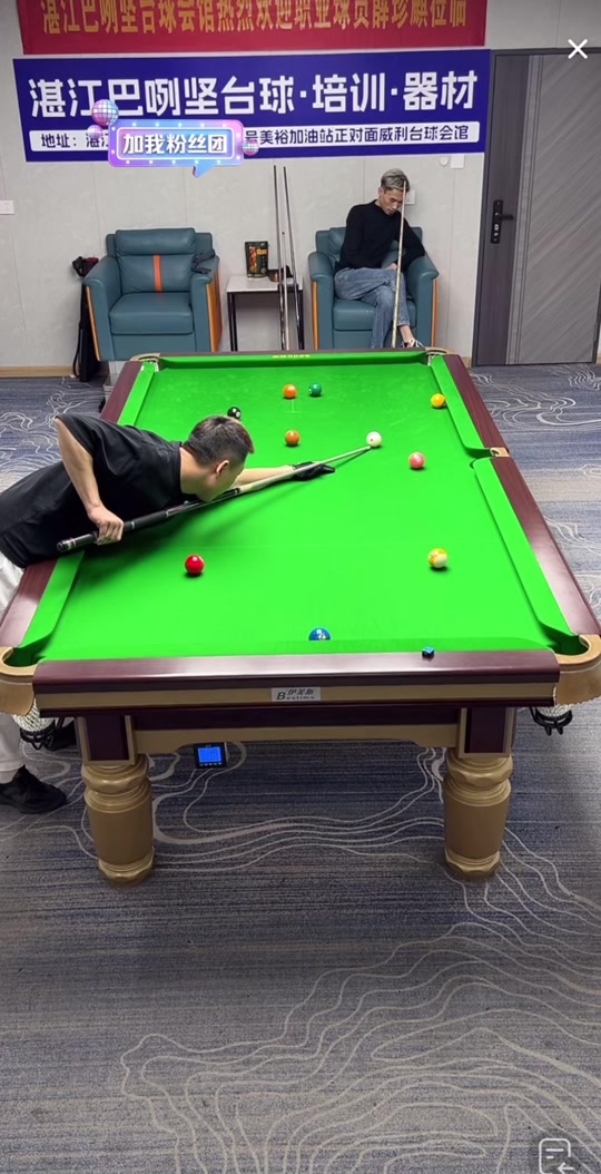 了浓厚的兴 了浓厚的兴