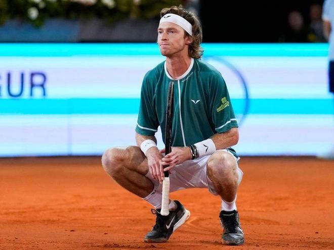 界锦标赛中 界锦标赛中