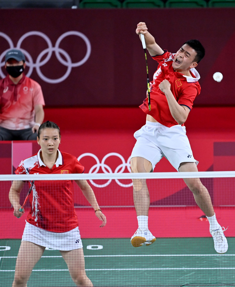 体操队的全 体操队的全